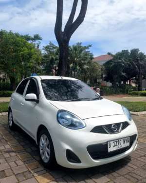 Jual bekas Nissan March L AT Matic 2016 Nissan March Matic Mobil Kecil Matic,lokasi di Jakarta Selatan