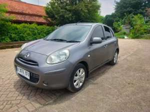 Jual bekas Nissan march matic th2010,lokasi di  ,Jakarta Selatan