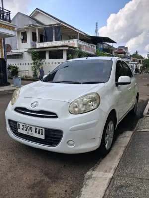 Jual bekas Nissan March XS Matic 2012 Cakep,lokasi di Tangerang Selatan Kota