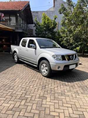 Jual bekas NISSAN NAVARA ANTIK SEKALI,lokasi di Bandung Kota