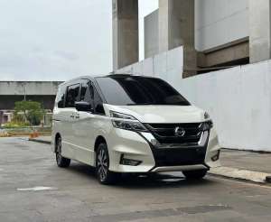 Jual bekas NISSAN SERENA 2.0 Highway Star AT,lokasi di Jakarta Selatan