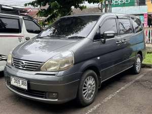 Jual bekas Nissan Serena 2010 Bensin,lokasi di Bogor Kota