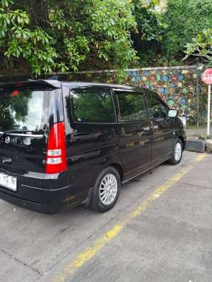 Jual bekas Nissan Serena 2010 Bensin,lokasi di  
