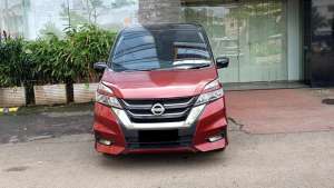 Jual bekas Nissan Serena Highway Star 2022 merah km 70rb pajak panjang,lokasi di Jakarta DKI