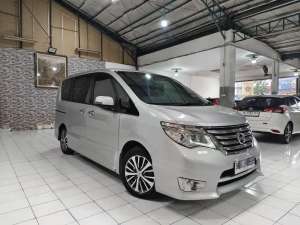 Jual bekas Nissan SERENA HWS 2.0 Bensin AT 2017Siap pakai,lokasi di Tangerang Selatan Kota