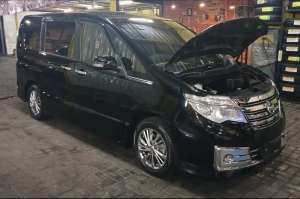 Jual bekas NISSAN SERENA HWS AUTECH 2016 TYPE TERTINGGI LOW KILOMETER,lokasi di Bandung Kota