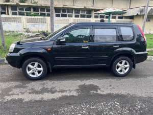 Jual bekas Nissan X-Trail 2006 Bensin,lokasi di Jakarta Timur