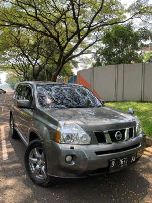 Jual bekas Nissan X-Trail 2008 Bensin,lokasi di Bekasi Kab.
