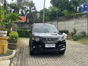 Jual bekas Nissan X-Trail 2014 Bensin,lokasi di Tangerang Kota
