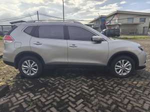 Jual bekas Nissan X-Trail 2015 Bensin,lokasi di Jakarta Selatan