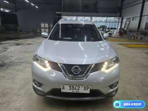 Jual bekas Nissan X-Trail 2015 Bensin,lokasi di Tangerang Kota