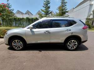 Jual bekas Nissan X-Trail 2015 Bensin,lokasi di Bandung Kota