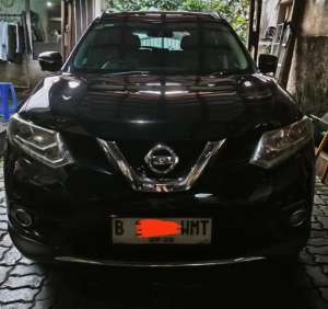 Jual bekas Nissan X-Trail 2015 Bensin,lokasi di Tangerang Selatan Kota
