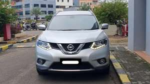 Jual bekas Nissan xtrail 2.5 cvt matic 2018 silver,lokasi di Jakarta Utara