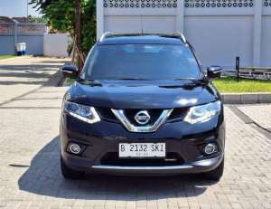 Jual bekas Nissan Xtrail 2.5 matic 2015,lokasi di Tangerang Selatan Kota
