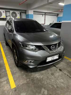 Nissan Xtrail 2.5 NIK 2016 lokasi di Makassar Kota, tersedia melalui melalui situs Olx