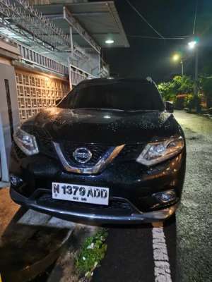 Jual bekas Nissan Xtrail T32 Muluss,lokasi di Malang Kota