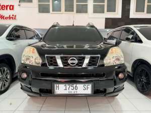 Jual bekas Nissan Xtrail XT 2,5 Matic 2008 Terawat Poll Siap Pakai,lokasi di Surabaya Kota