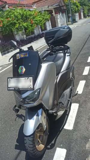 Jual bekas Nmax 2023 Keyless Connected ABS,lokasi di Jakarta Timur