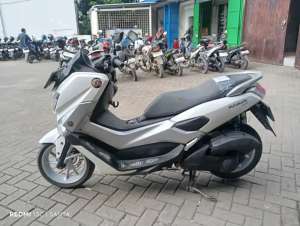 Jual bekas Nmax Abis tahun 2019. Ss lengkap,lokasi di Bekasi Kab.