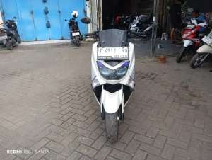 Jual bekas Nmax ABS tahun 2019. Ss lengkap,lokasi di Bekasi Kota