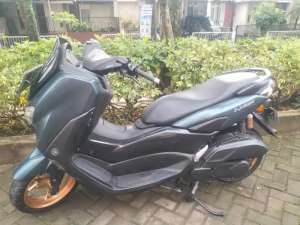 Jual bekas Nmax keyles 2022 N Kepanjen mulus bisa TT lain,lokasi di Malang Kota