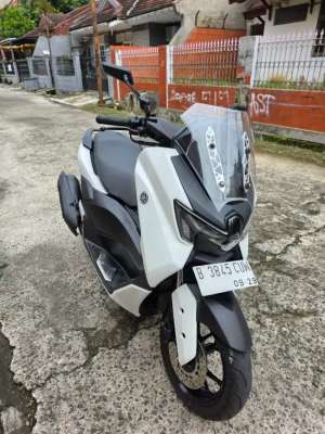 Jual bekas NMAX NEO S 2024 MULUS TERAWAT,lokasi di Depok Kota