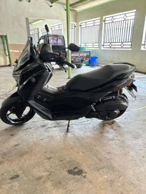 Jual bekas NMAX NEO S KEYLES 2024 HITAM,lokasi di Karanganyar Kab.