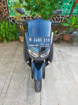 Jual bekas NMAX NEW ORIGINAL MULUS TERAWAT,lokasi di Jakarta Timur