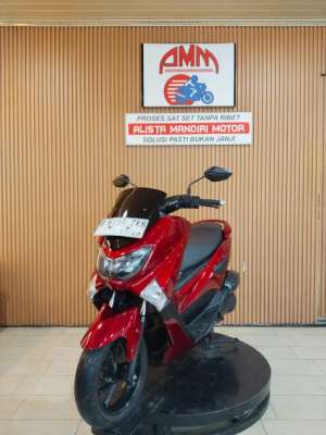 Jual bekas NMAX NON ABS 2017. ISTIMEWA SS LENGKAP PAJAK ON MESIN BODY ADEM.NEGO,lokasi di Jakarta Timur