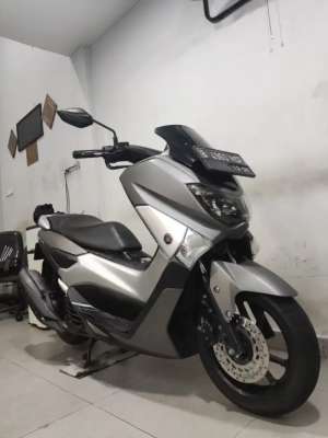 Jual bekas Nmax Old 20162017 Low Km 60k Pajak Panjang Mulus ABBA,lokasi di Tangerang Selatan Kota