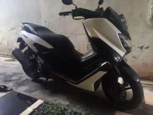 Jual bekas Nmax tahun 2016,lokasi di Surabaya Kota