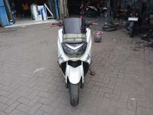 Jual bekas Nmax tahun 2017. Ss lengkap,lokasi di Bekasi Kota