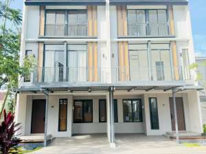 Now launching RUMAH 3LT 1,4MAN PALING MURAH GADING SERPONG ANZA MALIBU VILLAGE PROMO GILA GILAAN , tersedia melalui melalui situs Olx