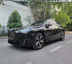 Jual bekas ODO 10rb Electric BMW IX X Drive40i 2023 EV mobil listrik,lokasi di Jakarta Selatan