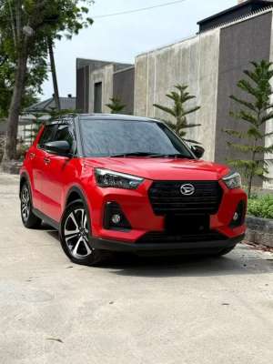 Jual bekas Odo 9.000 Daihatsu Rocky 1.0 R CVT 2022 raize 2022,lokasi di Medan Kota