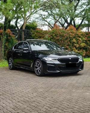 Jual bekas ODO 9rb BMW 520i M Sport G30 LCI 2021 530i M5 E300 ES300h 320i,lokasi di Jakarta Selatan