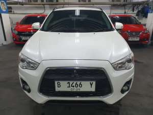 Jual bekas Outlander AT 2015 Reborn FullOriginal SepertiBaru Gressssss Istimewa,lokasi di Jakarta Selatan