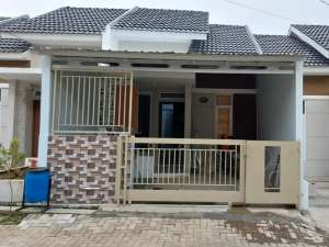 Over kredit Rumah 15mnt ke Stasion KCIC Woosh Padalarang lokasi di Bandung Barat Kab., tersedia melalui melalui situs Olx