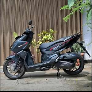 Jual bekas Pajak On All new Honda Vario CBS ISS 160 cc Tahun 2023,lokasi di Jakarta Timur