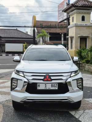 Jual bekas Pajero Dakar 2023 AT tgn 1,lokasi di Magelang Kab.