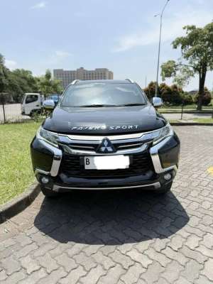 Jual bekas Pajero Dakar Ultimate 2019 AT Matic Hitam 4x2,lokasi di Tangerang Selatan Kota