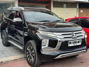 Jual bekas Pajero Sport Dakar 2023 pemakaian 2024,lokasi di  