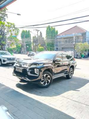 Jual bekas Pajero sport Dakar 2025 unit seperti Baru dealer,lokasi di Denpasar Kota