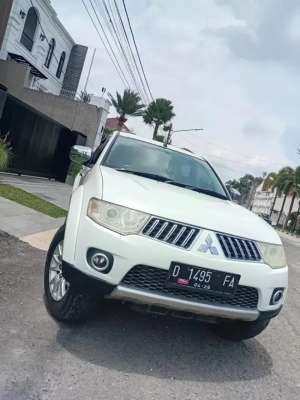 Jual bekas PAJERO SPORT EXCEED MATIC 2011,lokasi di Cimahi Kota