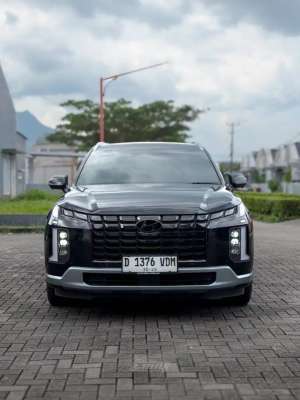 Jual bekas palisade signature xrt 2023 antik low km matic diesel,lokasi di Bandung Kab.