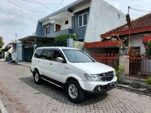 PANTHER GRAND TOURING 2.5 MANUAL DIESEL lokasi di  , tersedia melalui melalui situs Olx