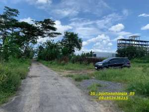 Pas bangun Villa dan kost dekat JOGJA CITY MALL lokasi di Sleman Kab., tersedia melalui melalui situs Olx