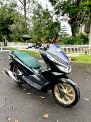 Jual bekas PCX 150 2020 , pajak on , kilometer low,lokasi di Bekasi Kota