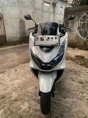 Jual bekas PCX 160 2023 ABS,lokasi di Tangerang Selatan Kota